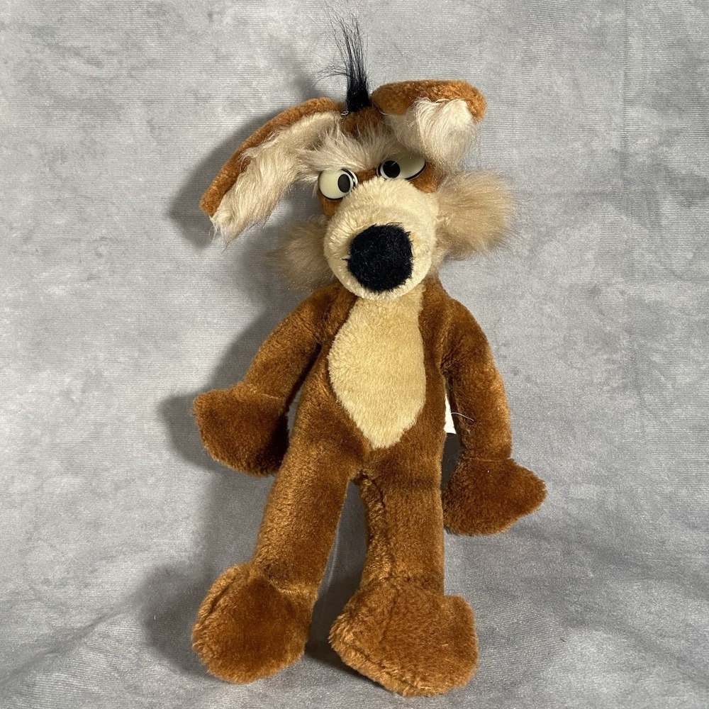 Wile E. Coyote Vintage 1971 Mighty Star Plush Warner Bros. 19 Inches